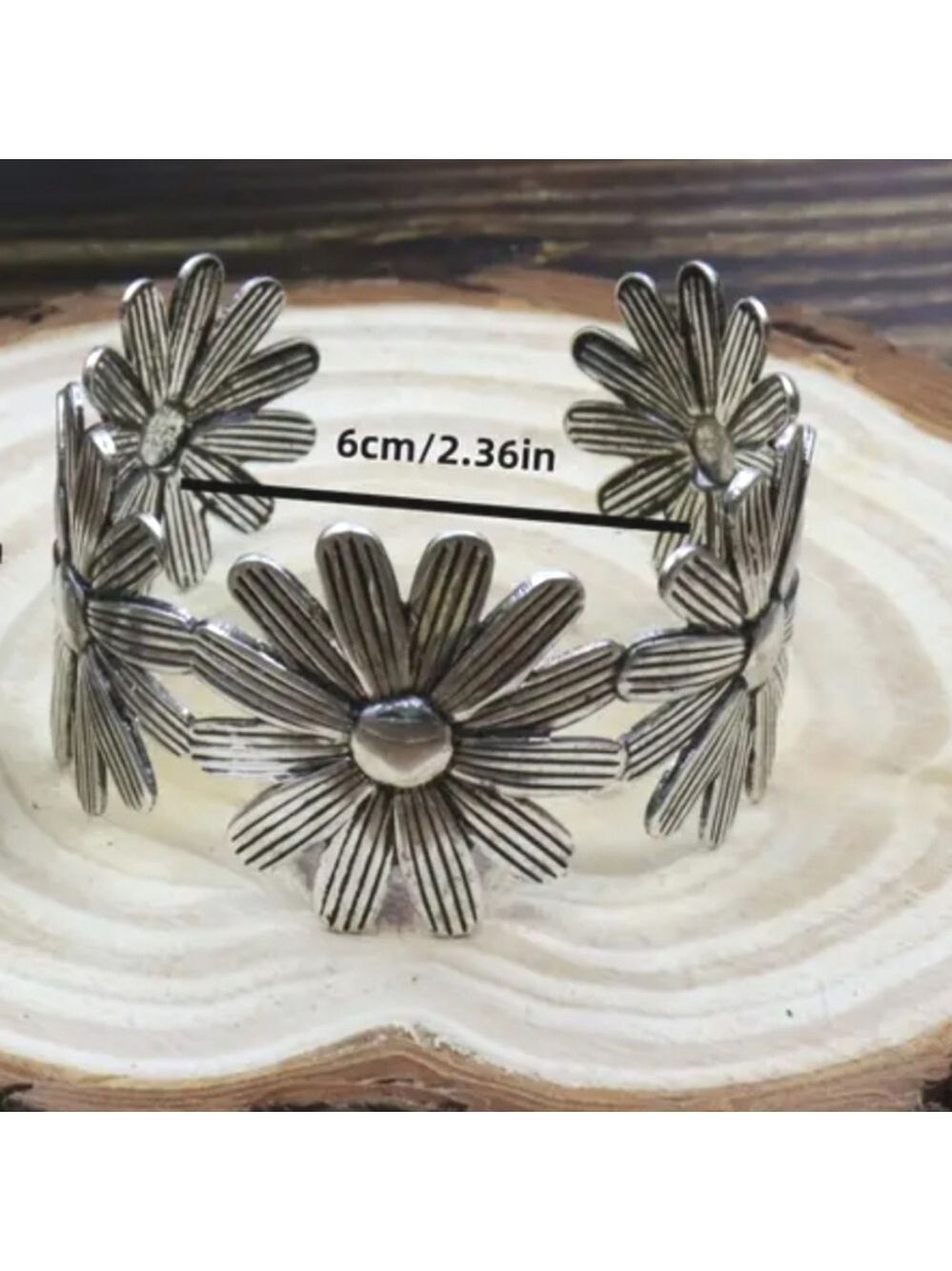 Boho Daisy Flower Cuff Bracelet Brand New Item - Picture 2 of 4